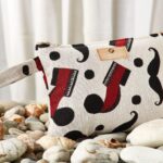 Νεσεσέρ με φερμουάρ, Pouch with zipper